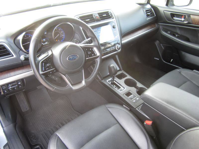 Used 2018 Subaru Outback 2.5i Limited AWD/4WD image 11