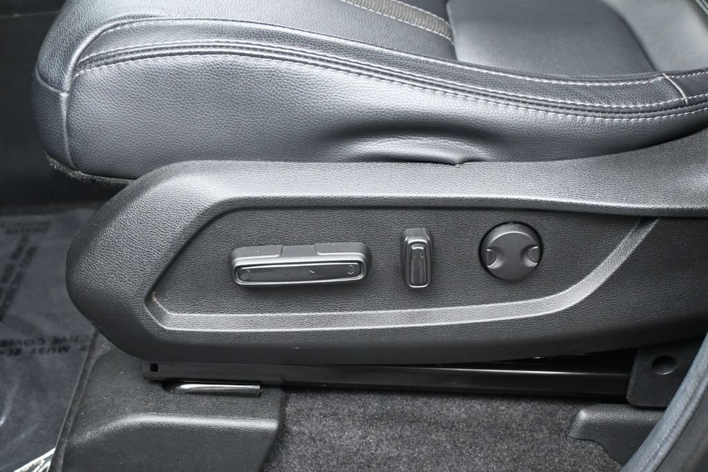 Used 2024 Honda Pilot EX-L image 12