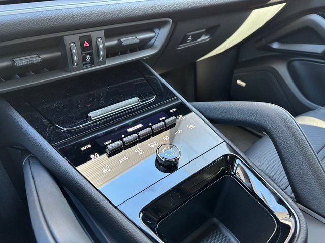 New 2026 Porsche Cayenne E-Hybrid Coupe image 22