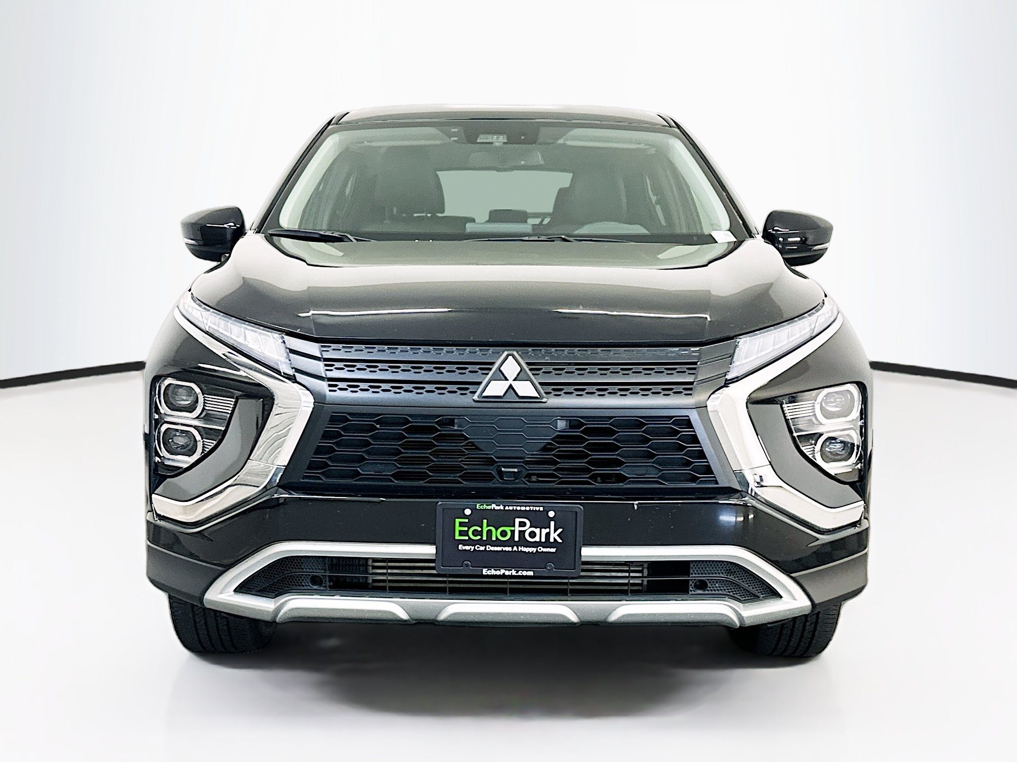 Used 2025 Mitsubishi Eclipse Cross SE AWD/4WD image 2