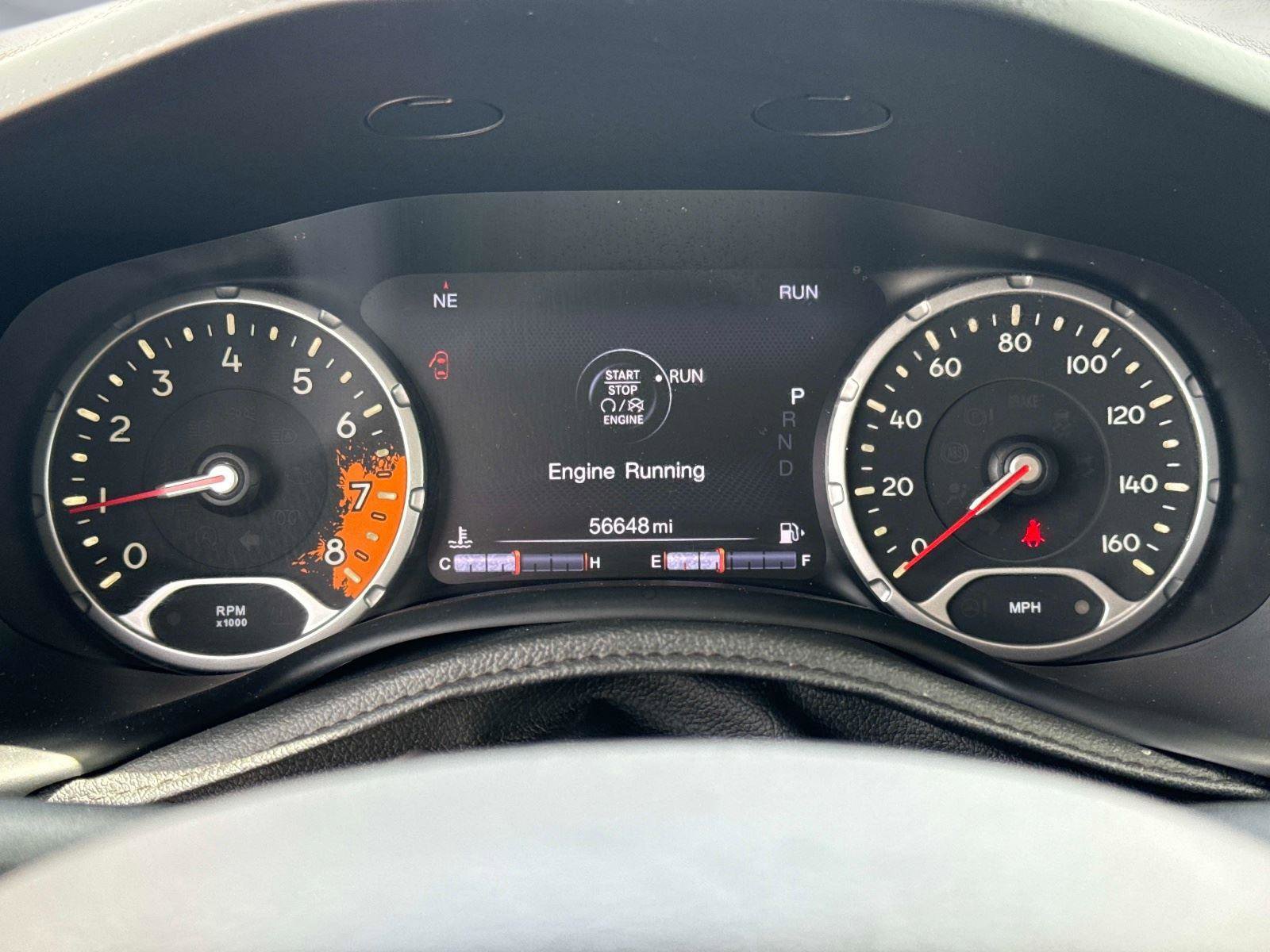 Used 2017 Jeep Renegade Latitude FWD image 26