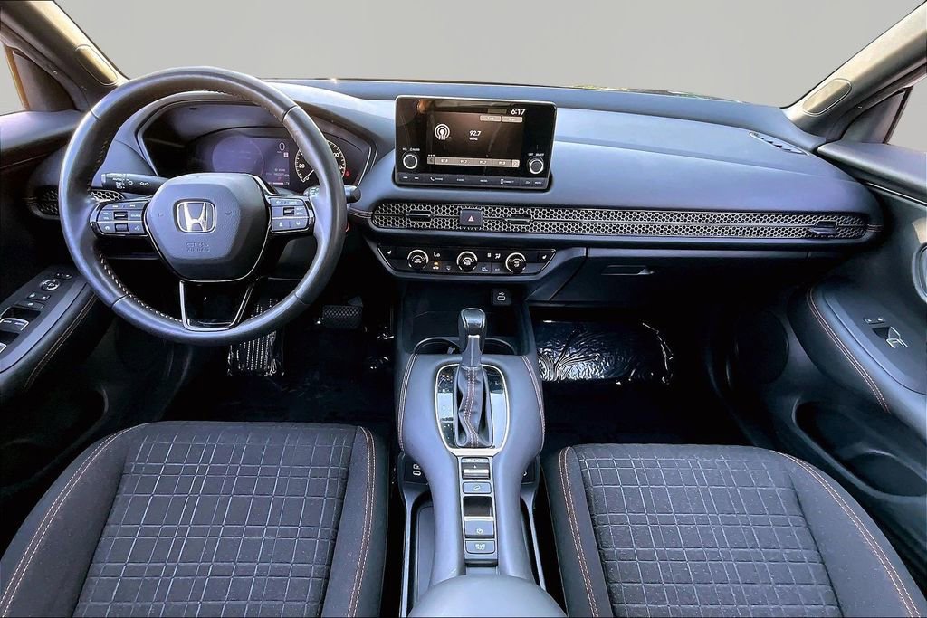 Used 2024 Honda HR-V Sport image 8