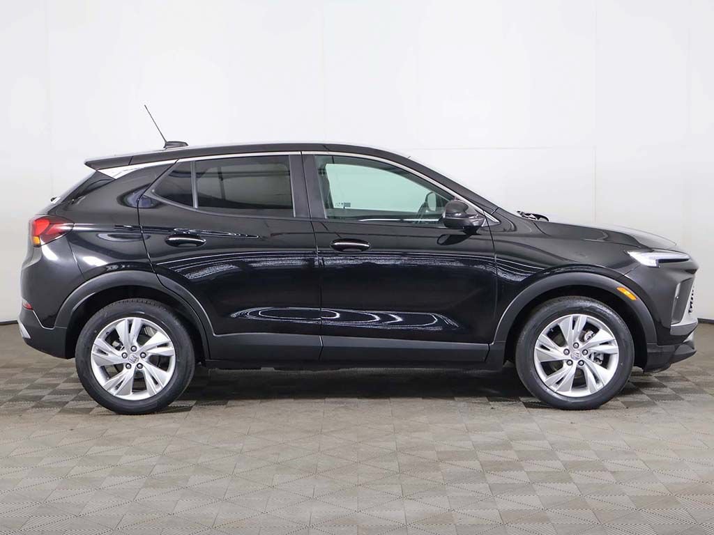 Used 2024 Buick Encore GX Preferred FWD image 16