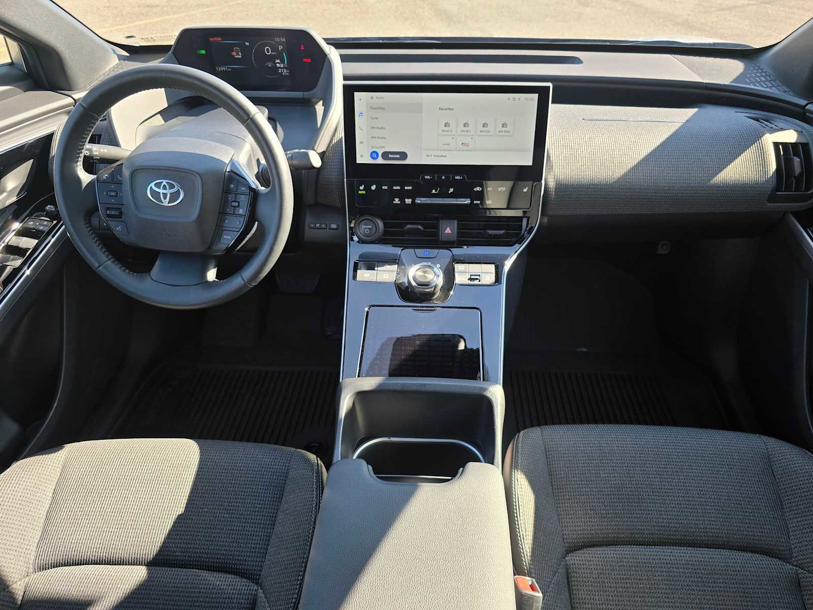 Used 2023 Toyota bZ4X XLE w/ Weather Package image 18