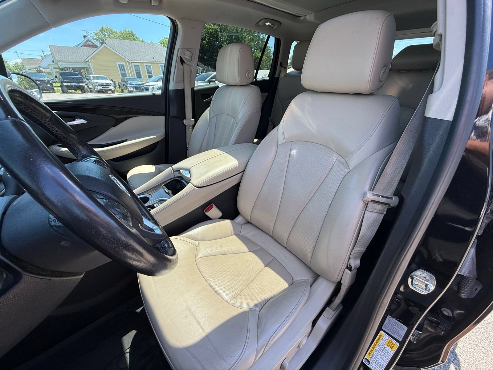 Used 2020 Buick Envision Essence w/ Experience Buick Package AWD/4WD image 13