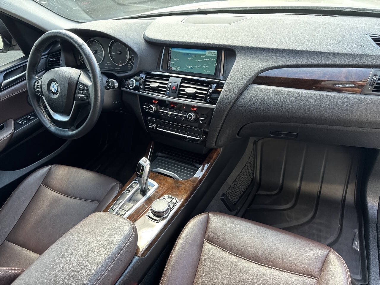 Used 2016 BMW X3 xDrive28i w/ Premium Package AWD/4WD image 17