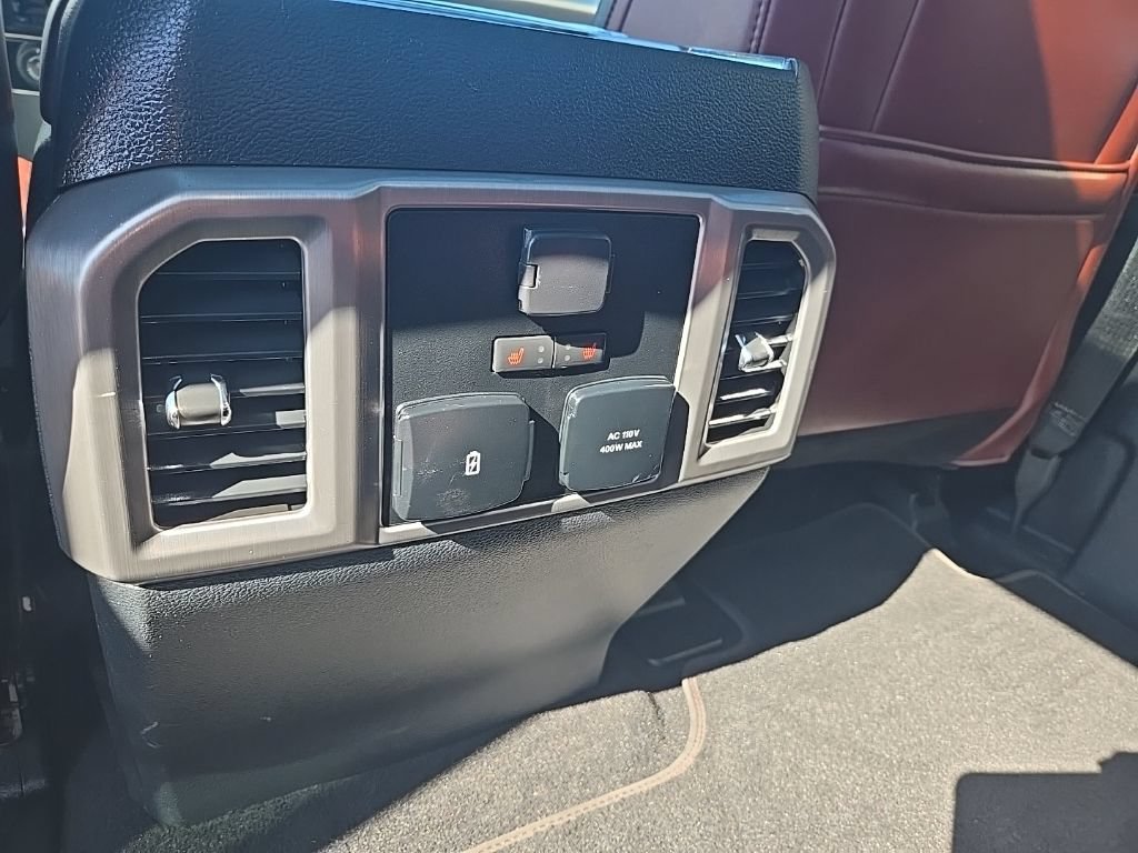 Used 2022 Ford F350 Platinum w/ Tremor Off-Road Package AWD/4WD image 25