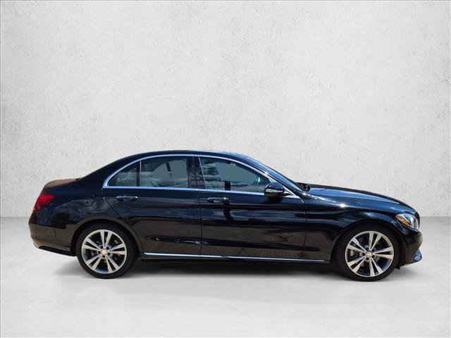Used 2015 Mercedes-Benz C 300 Sedan image 4