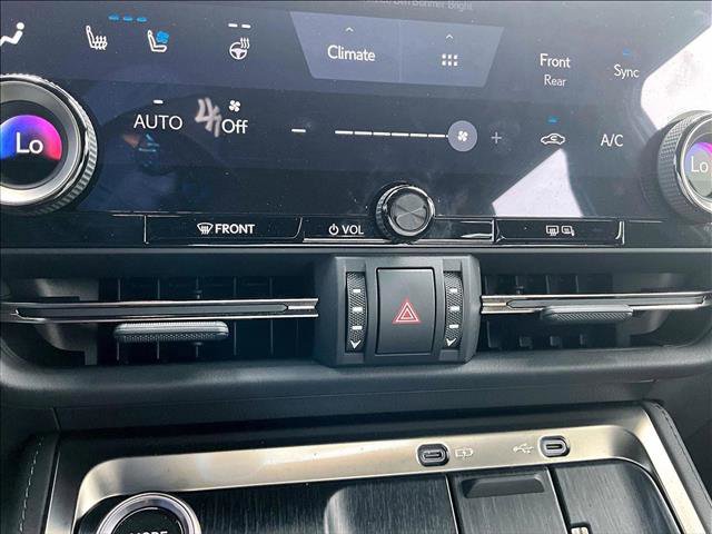 Used 2024 Lexus GX 550 w/ Cold Area Package AWD/4WD image 24