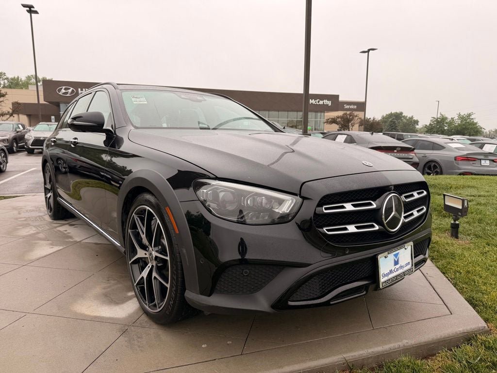 Used 2021 Mercedes-Benz E 450 4MATIC All-Terrain Wagon image 7