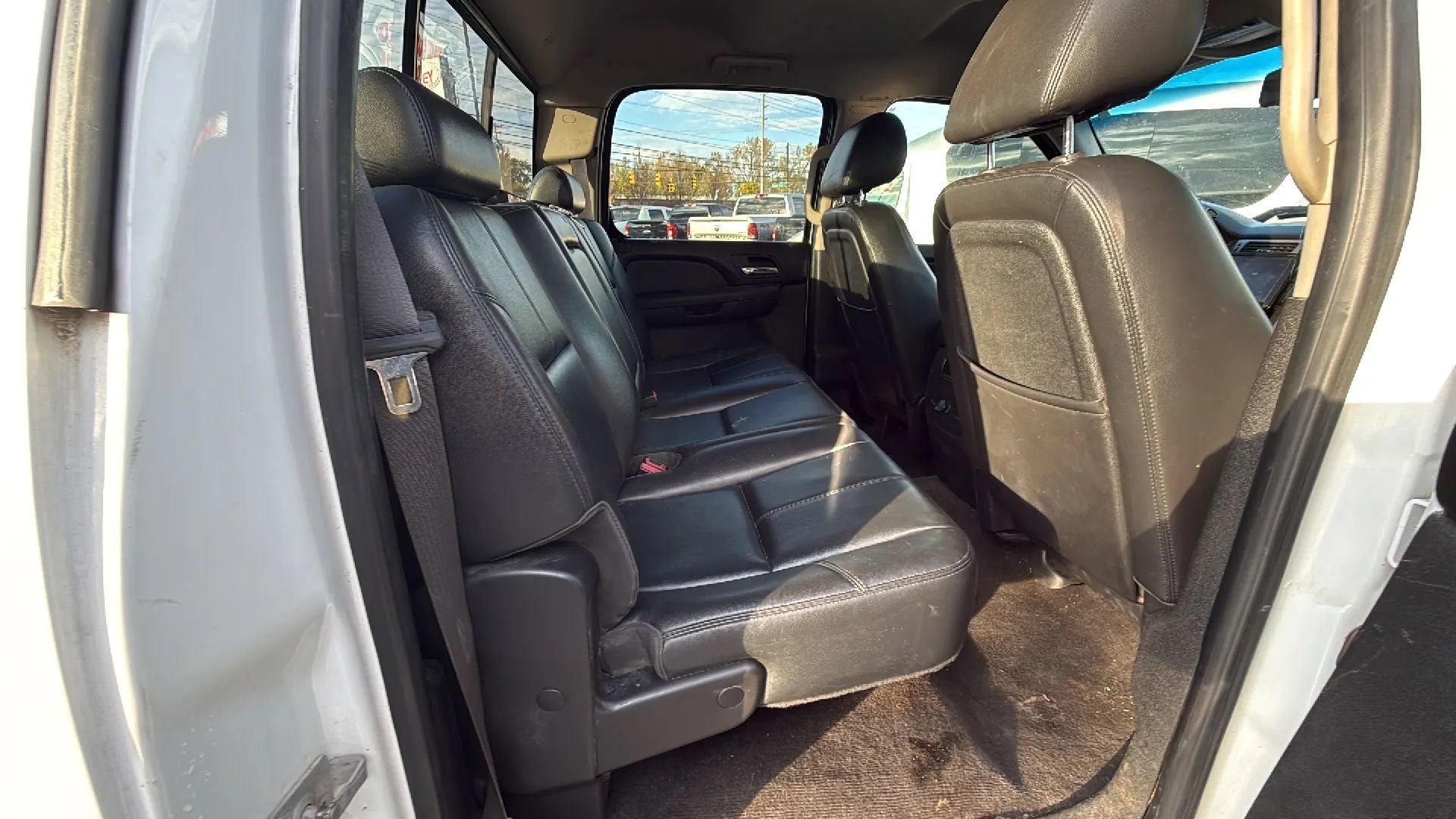 Used 2012 GMC Sierra 3500 SLT w/ SLT Convenience Package image 15