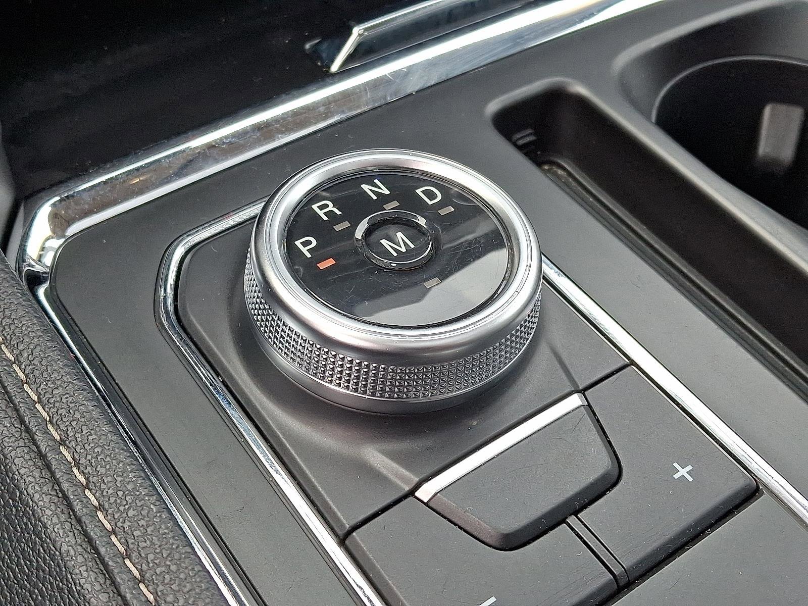 Used 2023 Ford Expedition Max XLT image 16