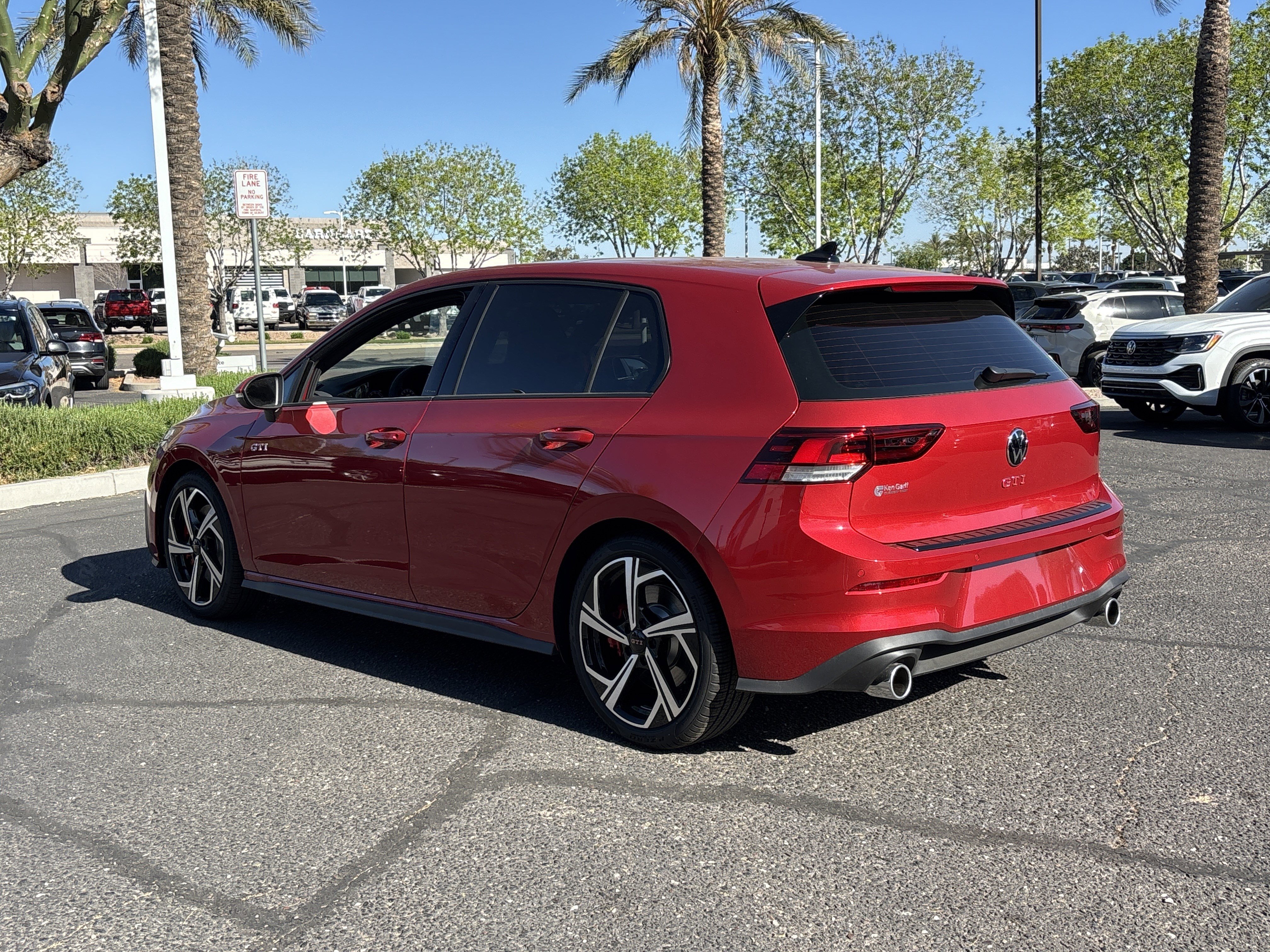 New 2026 Volkswagen GTI SE image 2