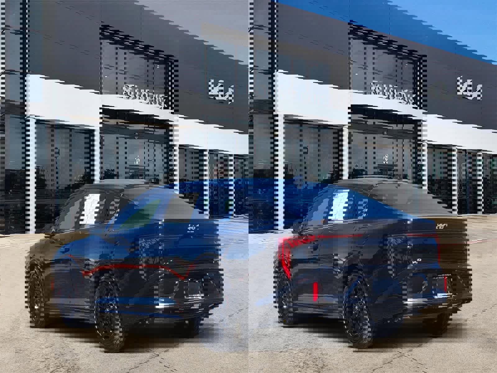 Certified 2025 Kia K4 GT-Line Turbo image 6