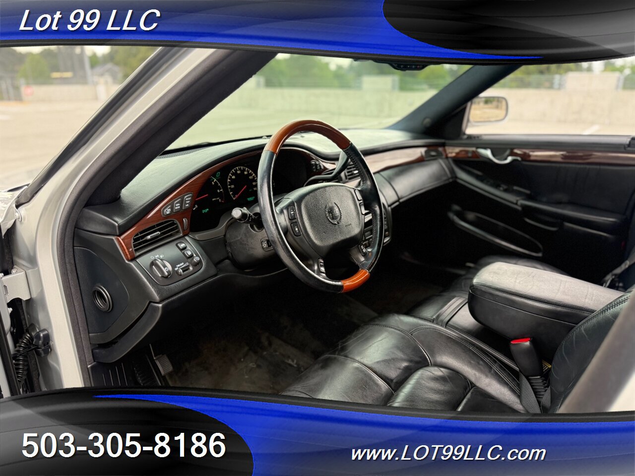 Used 2001 Cadillac De Ville DHS w/ Safety/Security Pkg FWD image 32
