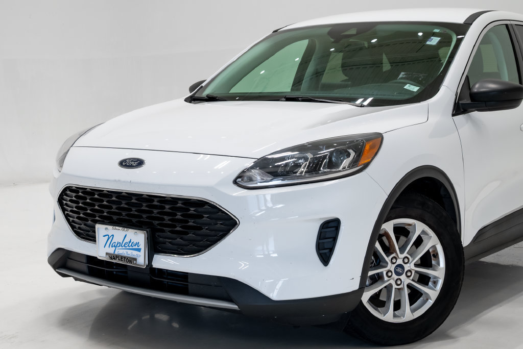 Used 2022 Ford Escape SE FWD image 4