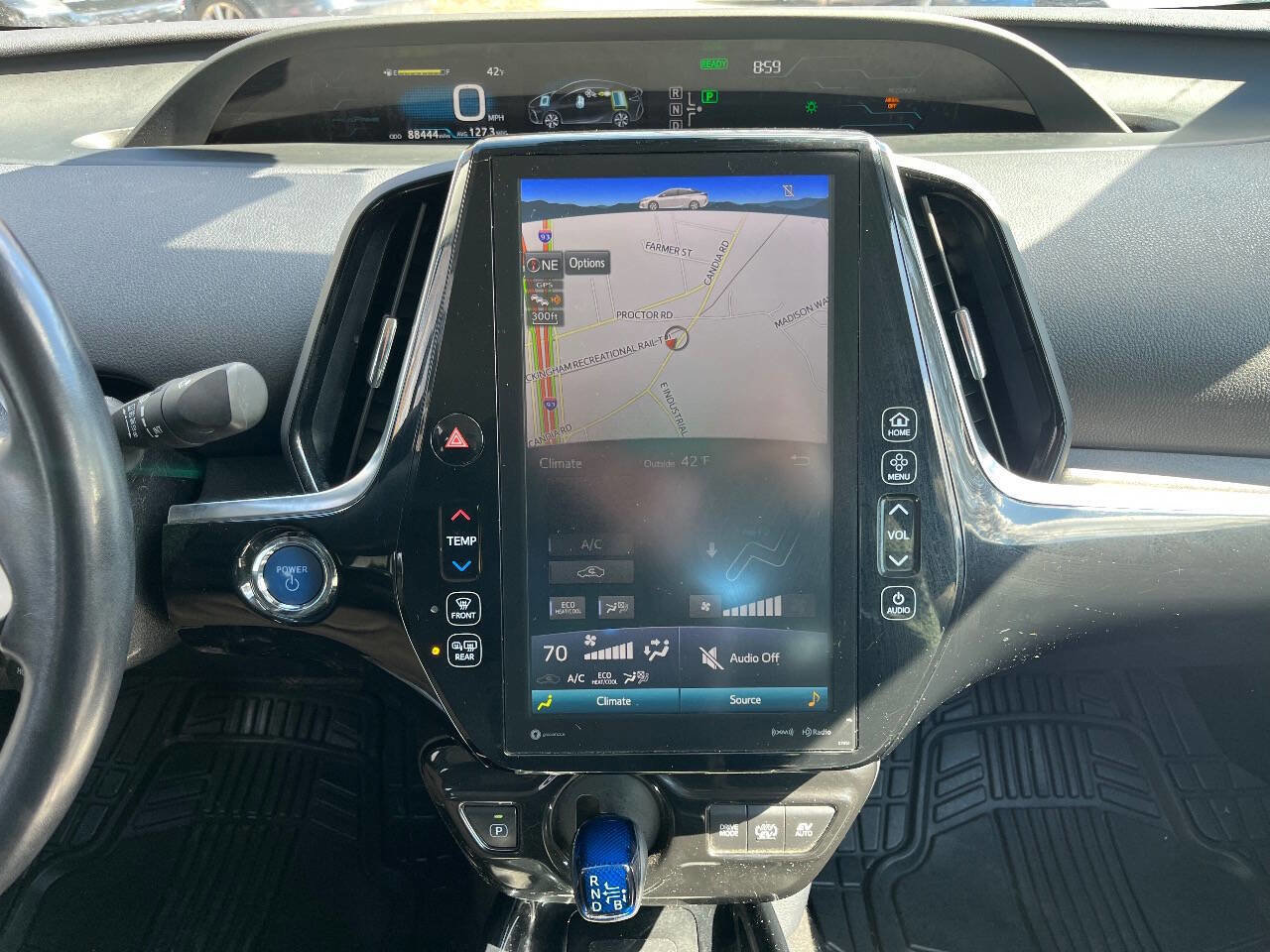 Used 2017 Toyota Prius Prime Premium w/ Carpet Mat Package image 14