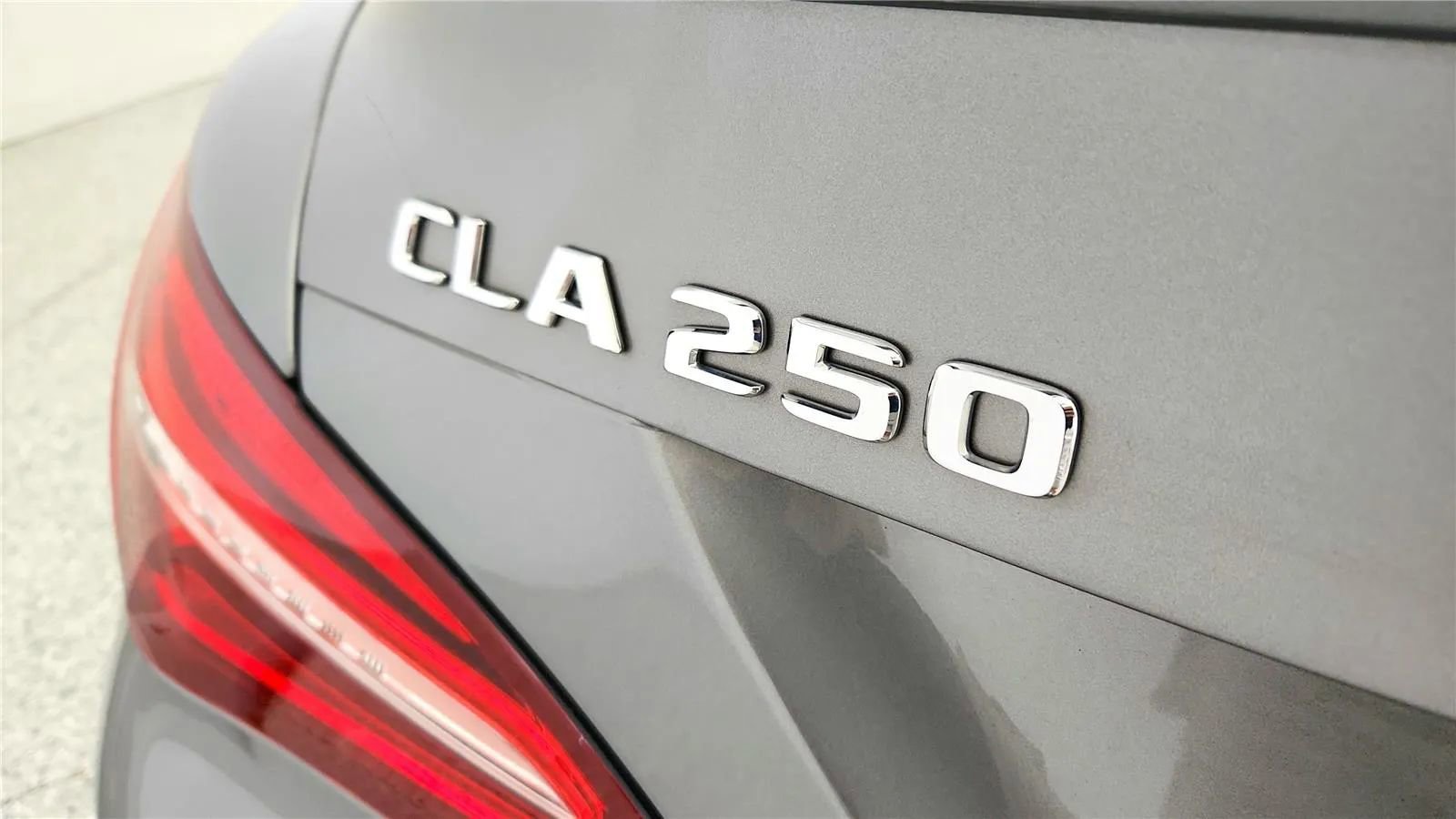 Used 2019 Mercedes-Benz CLA 250 image 17