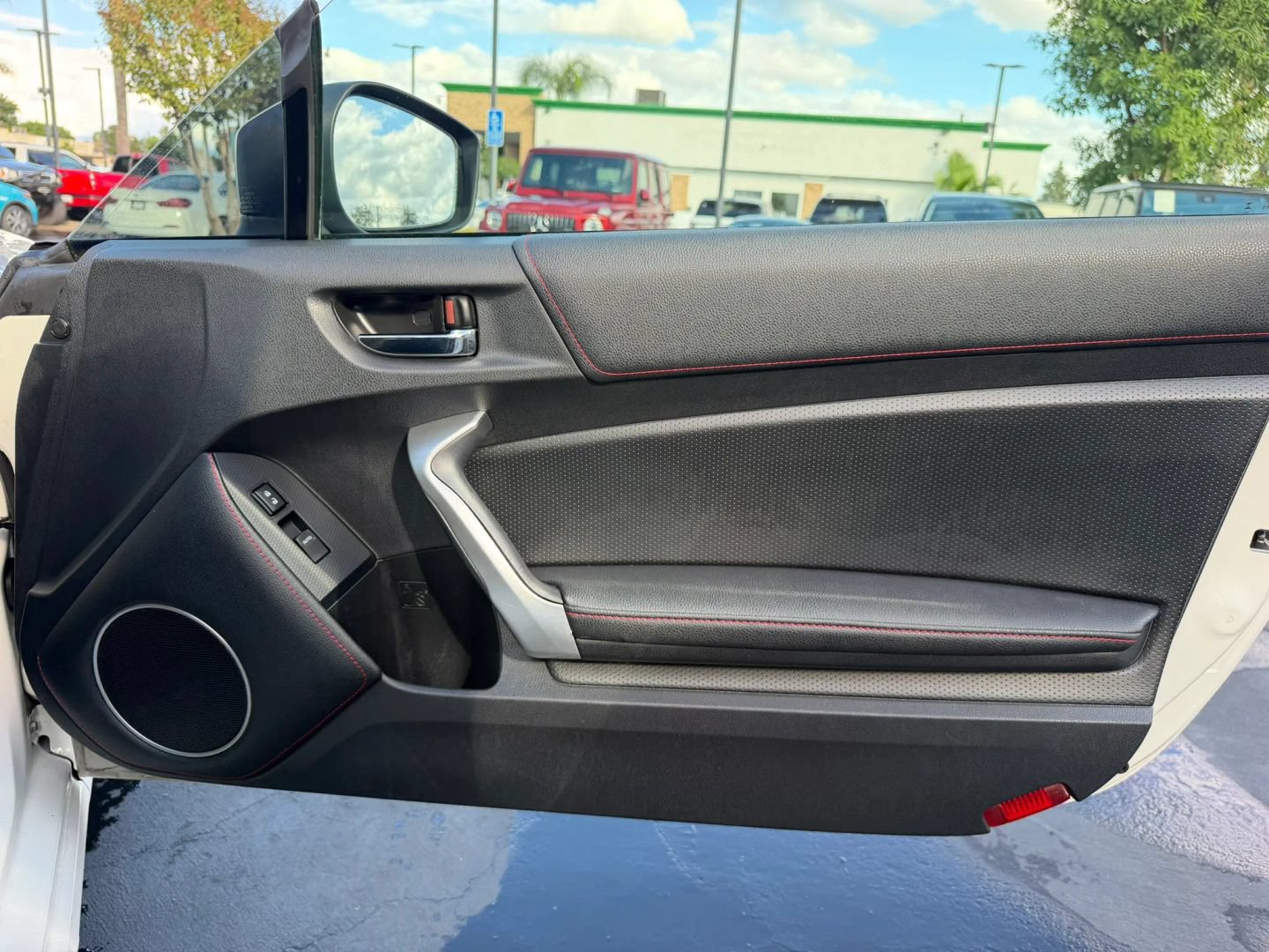 Used 2016 Scion FR-S RWD image 22