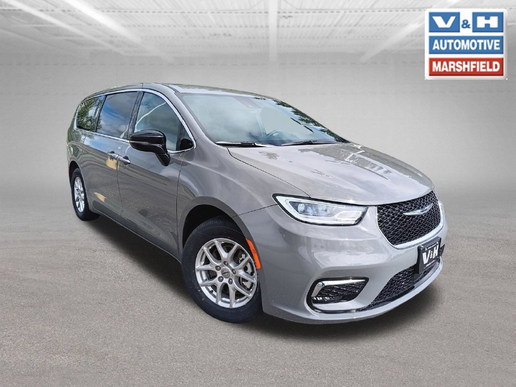 Used 2025 Chrysler Pacifica Select FWD image 25