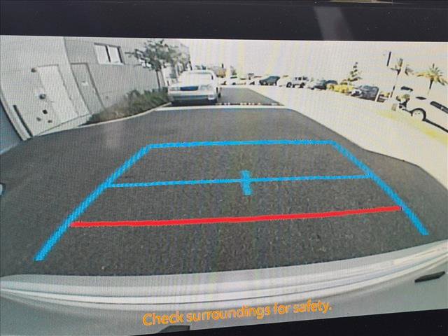 Used 2023 Toyota Corolla LE image 9