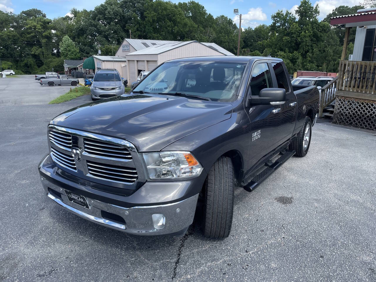 Used 2017 RAM 1500 Big Horn RWD image 3