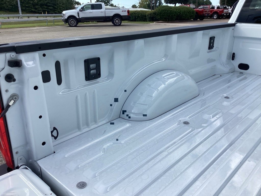 New 2025 Ford F250 XL w/ FX4 Off-Road Package image 10