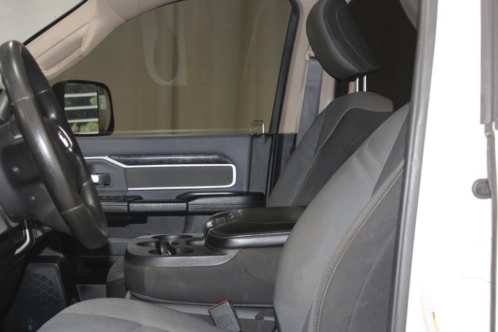 Used 2019 RAM 2500 Big Horn AWD/4WD image 18