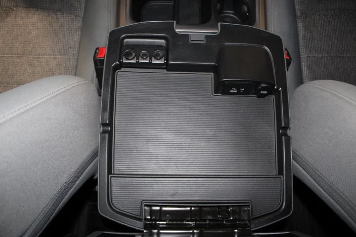 Used 2017 RAM 1500 Big Horn AWD/4WD image 32