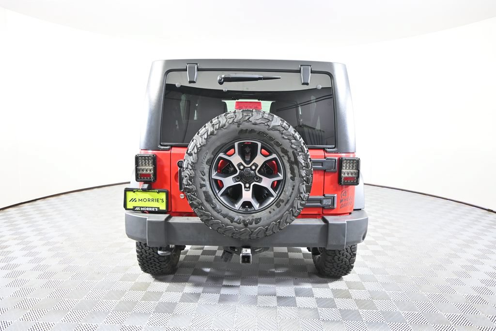 Used 2012 Jeep Wrangler Unlimited Rubicon w/ Connectivity Group AWD/4WD image 5