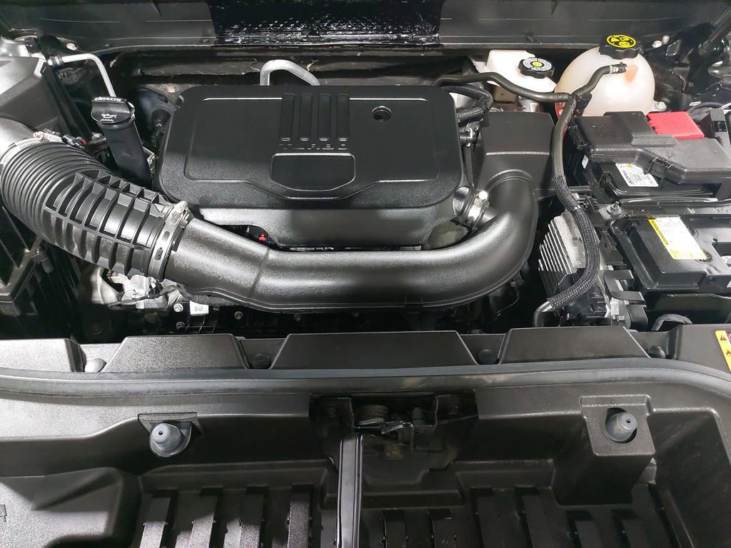 Used 2023 GMC Acadia SLE w/ Driver Convenience Package image 33