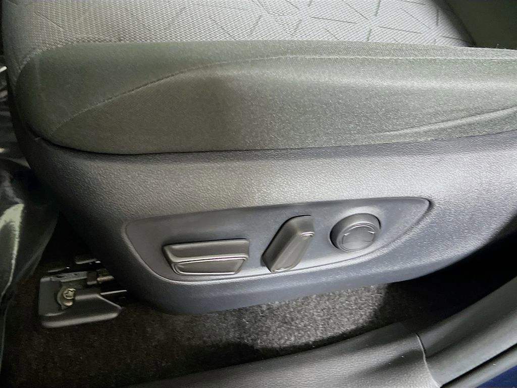 Certified 2025 Toyota RAV4 XLE image 18