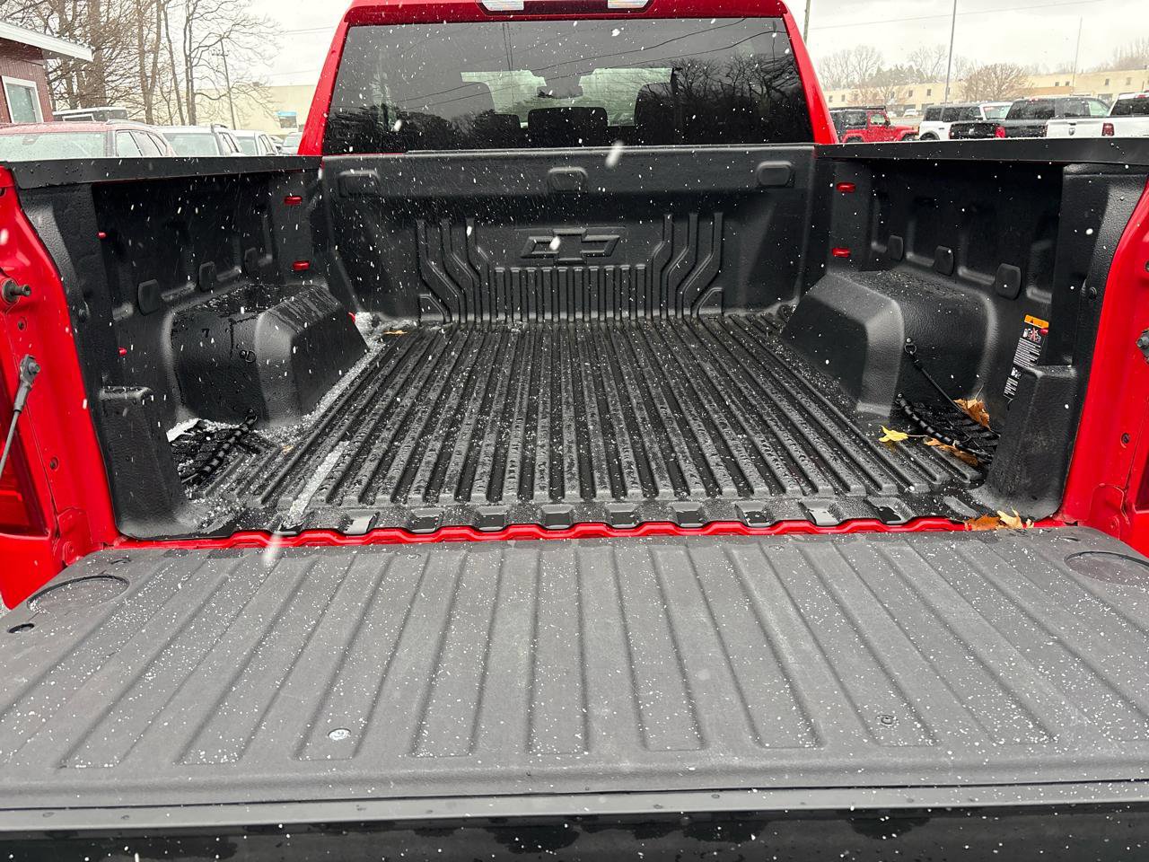 Used 2023 Chevrolet Silverado 1500 LT image 5