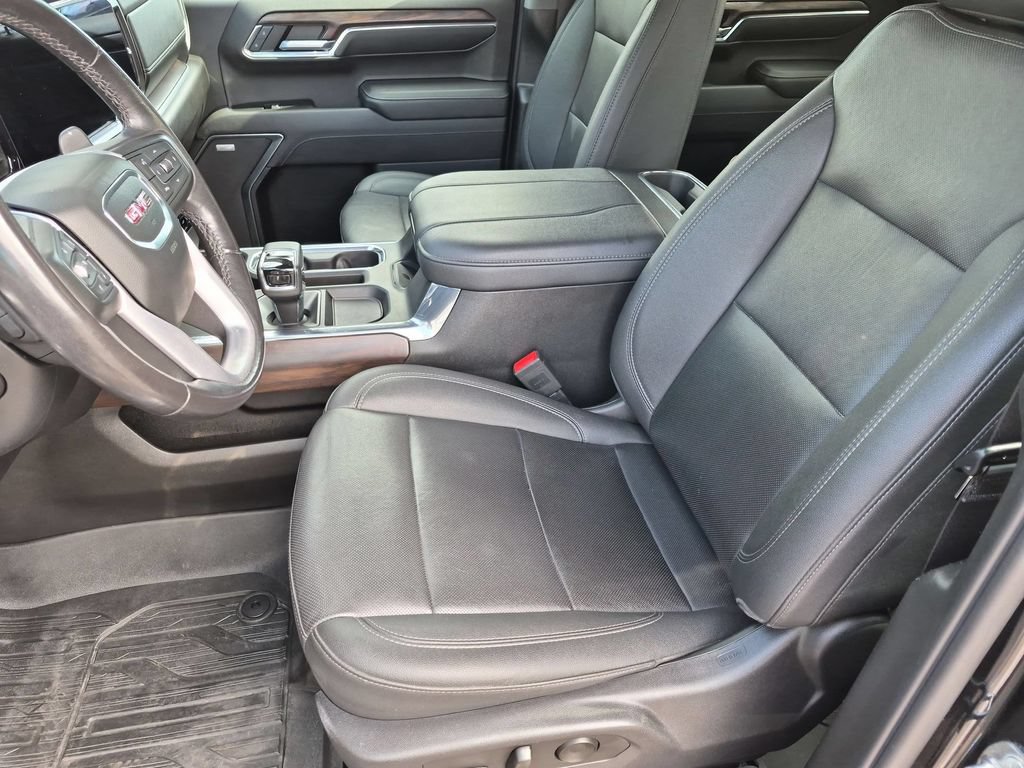 Used 2023 GMC Sierra 1500 SLT w/ SLT Convenience Package AWD/4WD image 17
