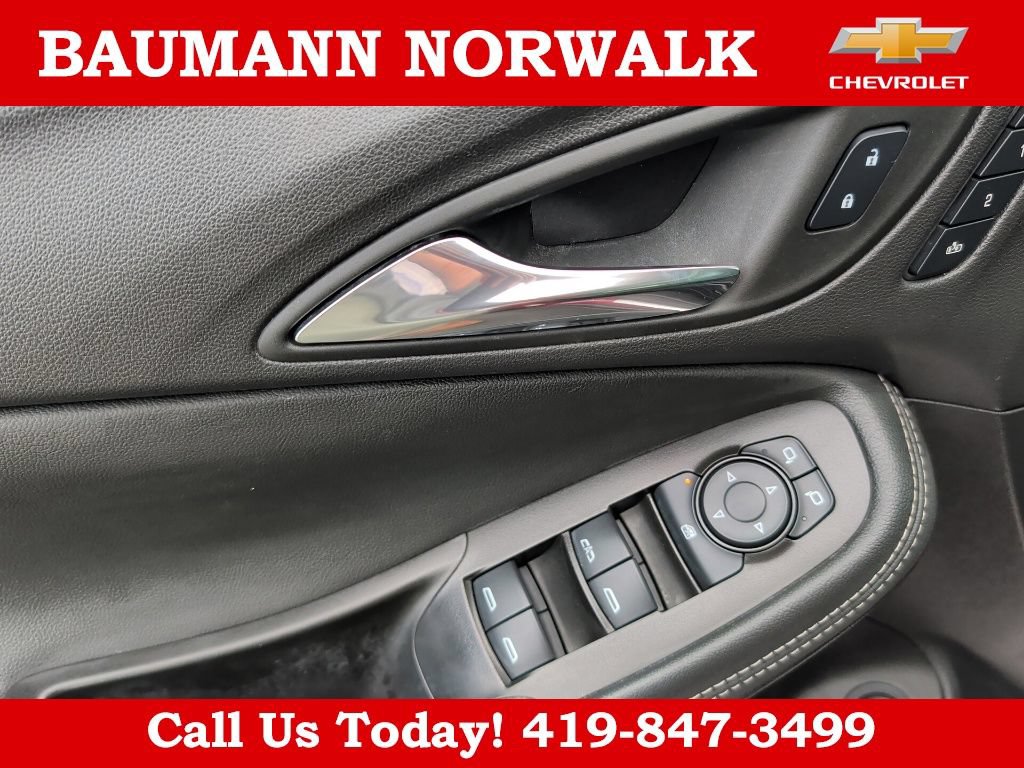 Used 2023 Buick Encore GX Essence w/ Experience Buick Package AWD/4WD image 17