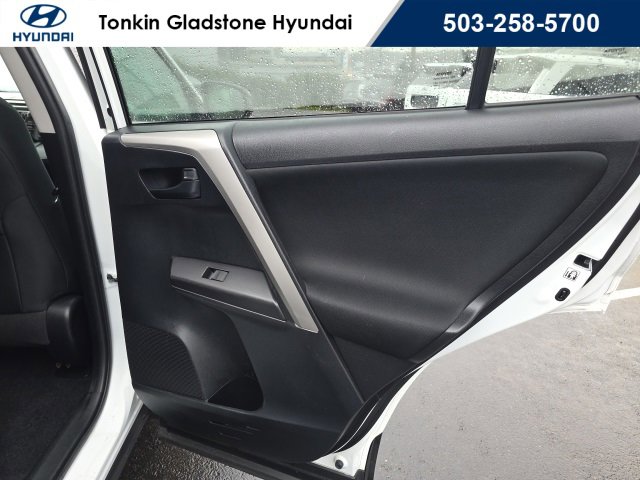 Used 2017 Toyota RAV4 LE w/ All Weather Liner Package image 22