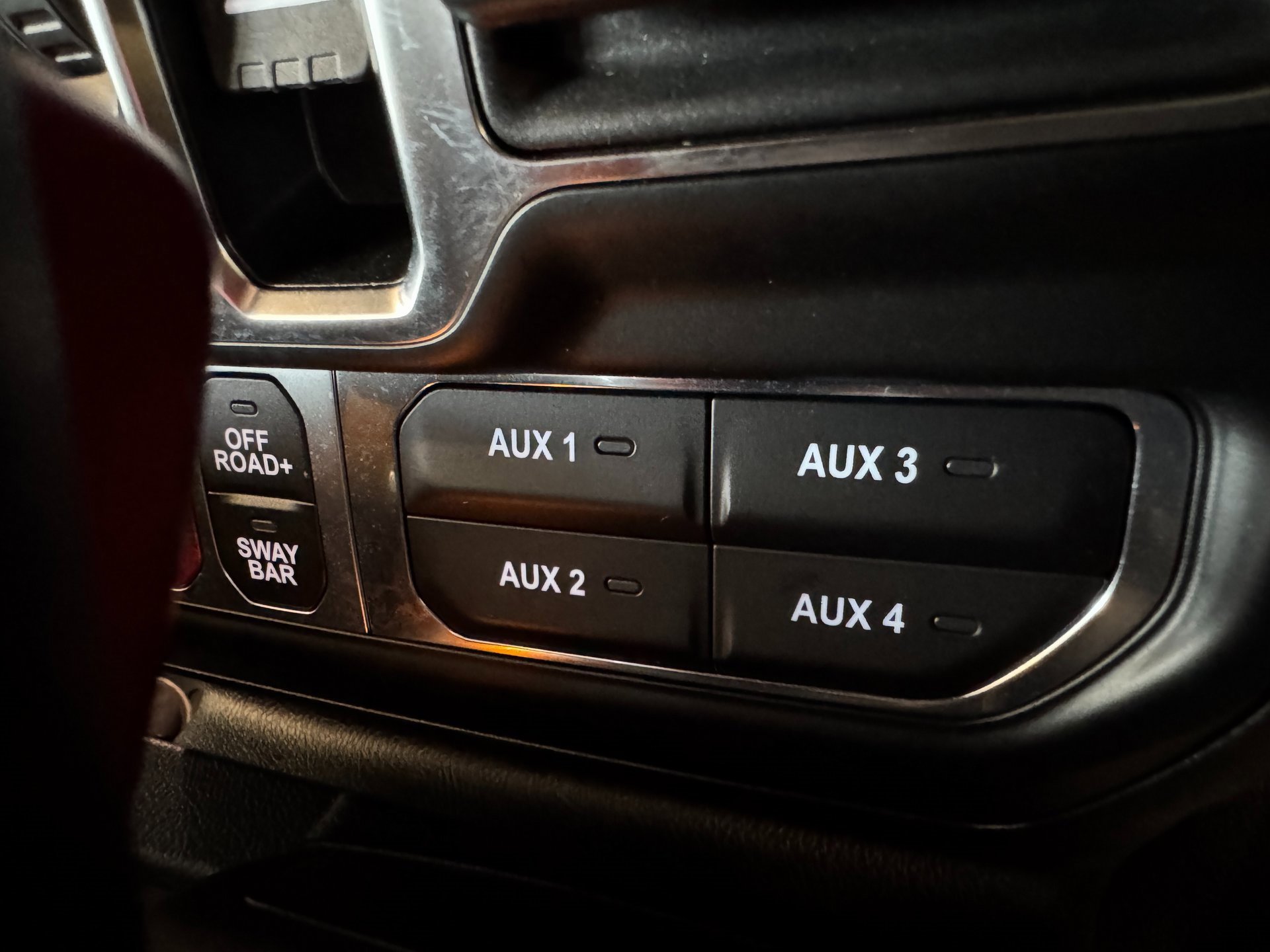 Used 2024 Jeep Wrangler Unlimited Rubicon 392 image 32