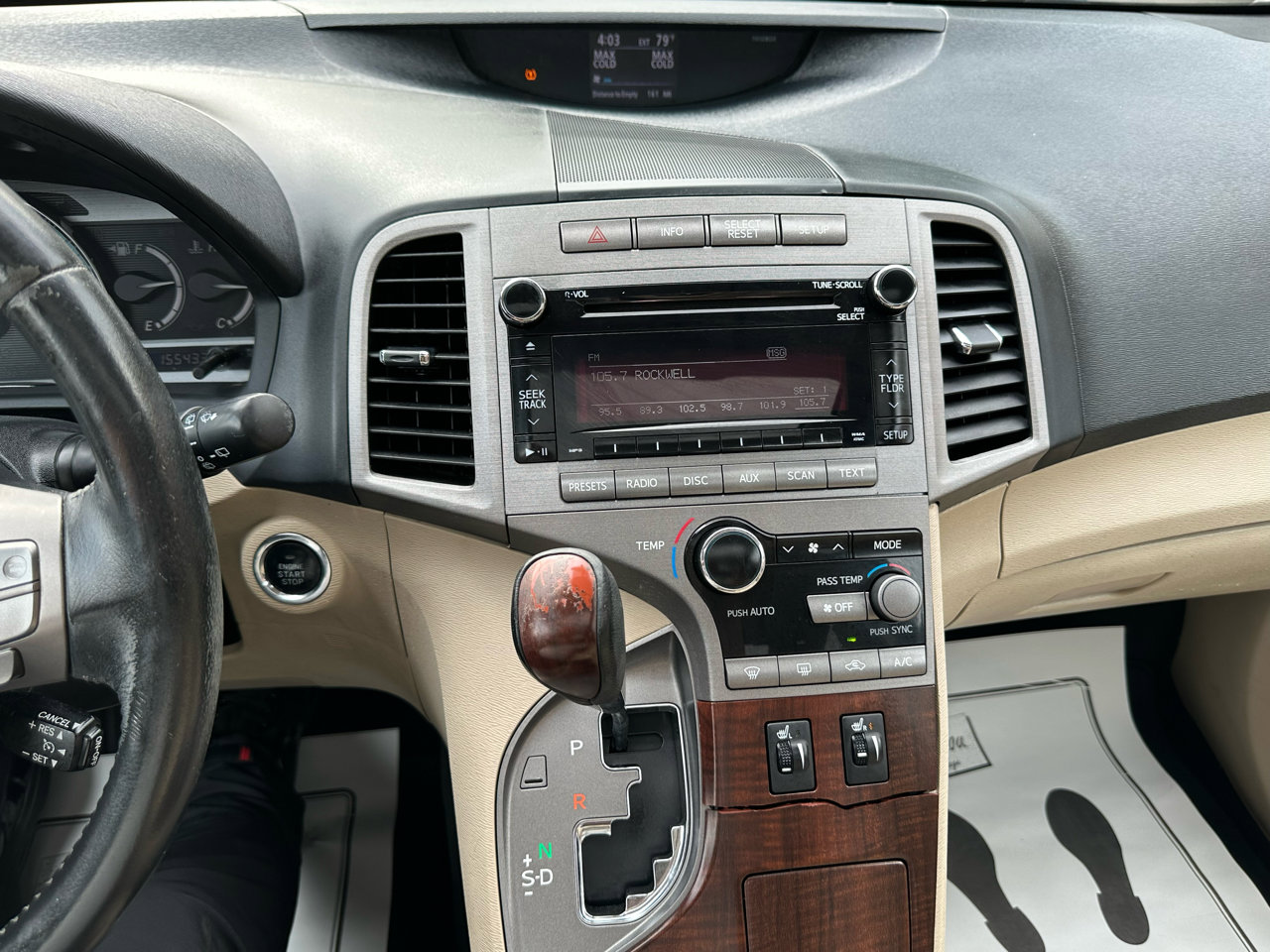 Used 2010 Toyota Venza image 22