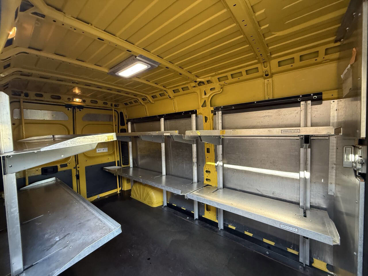 Used 2018 RAM ProMaster 2500 image 17