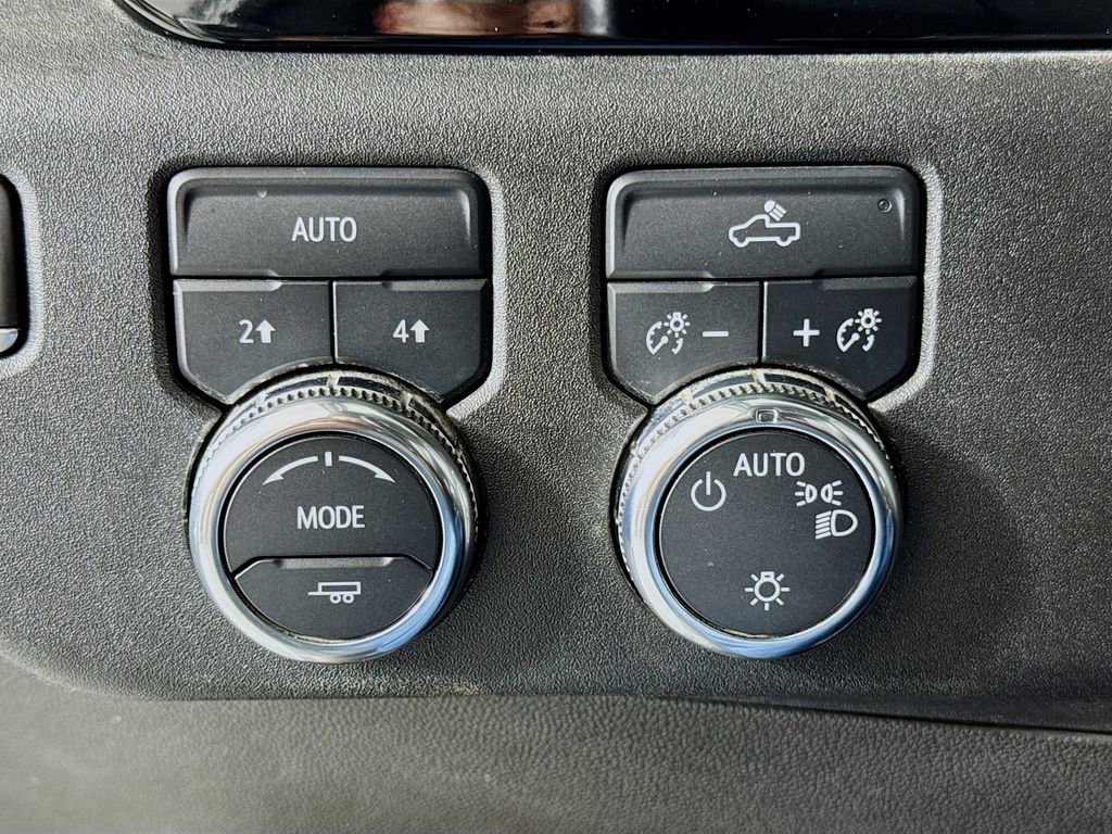 Used 2023 GMC Sierra 1500 SLE AWD/4WD image 14