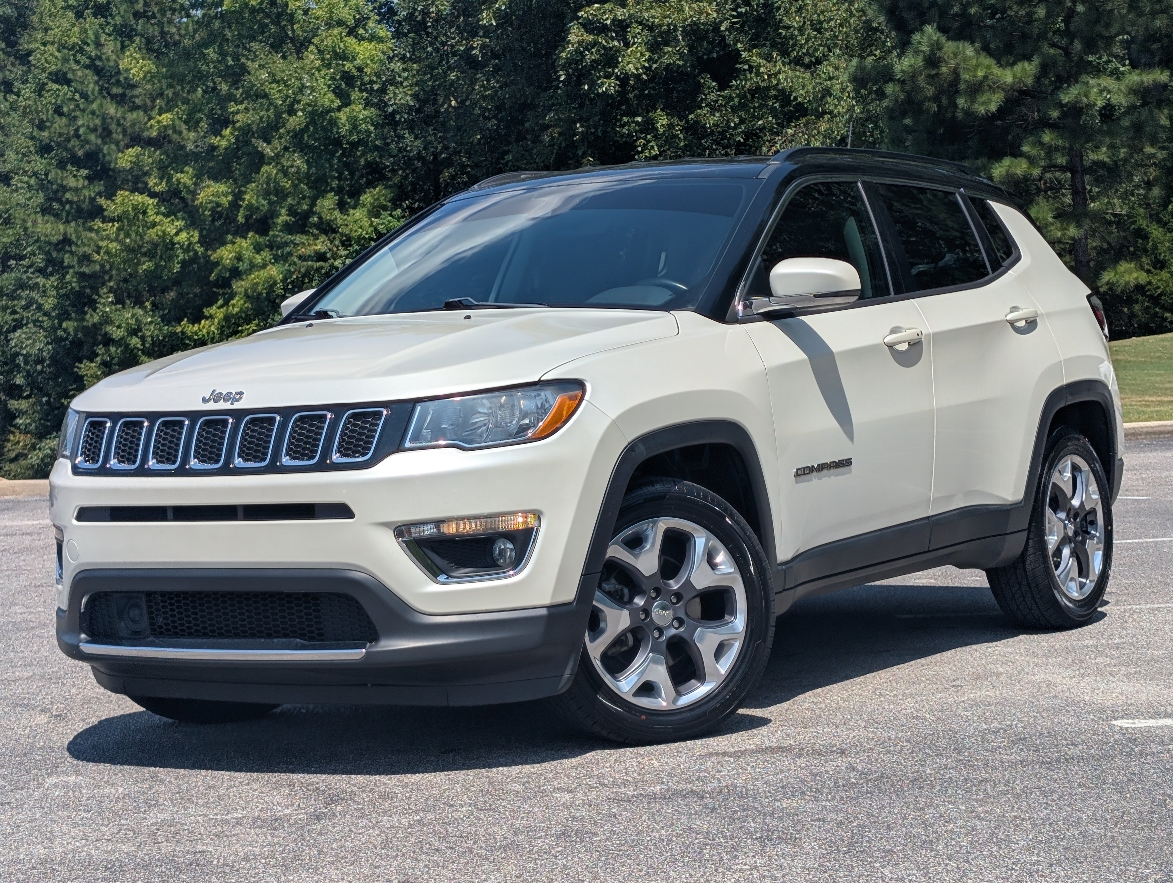 Used 2021 Jeep Compass Limited FWD image 4