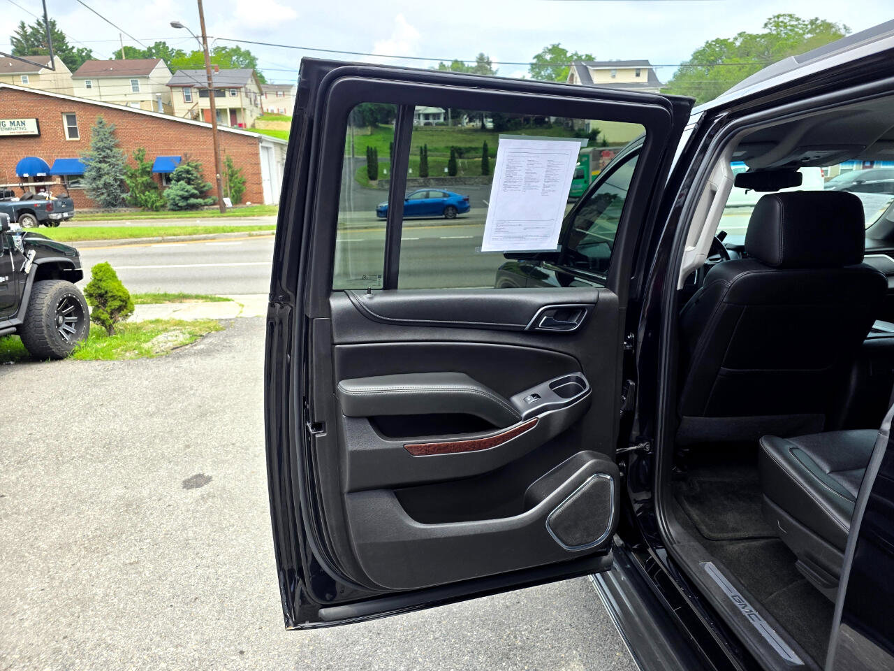 Used 2018 GMC Yukon XL SLT image 14