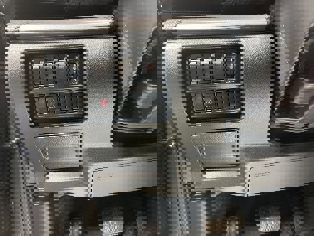 Used 2019 Subaru Forester Premium w/ Popular Package #1 image 17