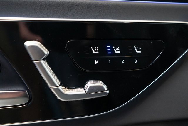 New 2026 Mercedes-Benz CLE 300 4MATIC Cabriolet image 19