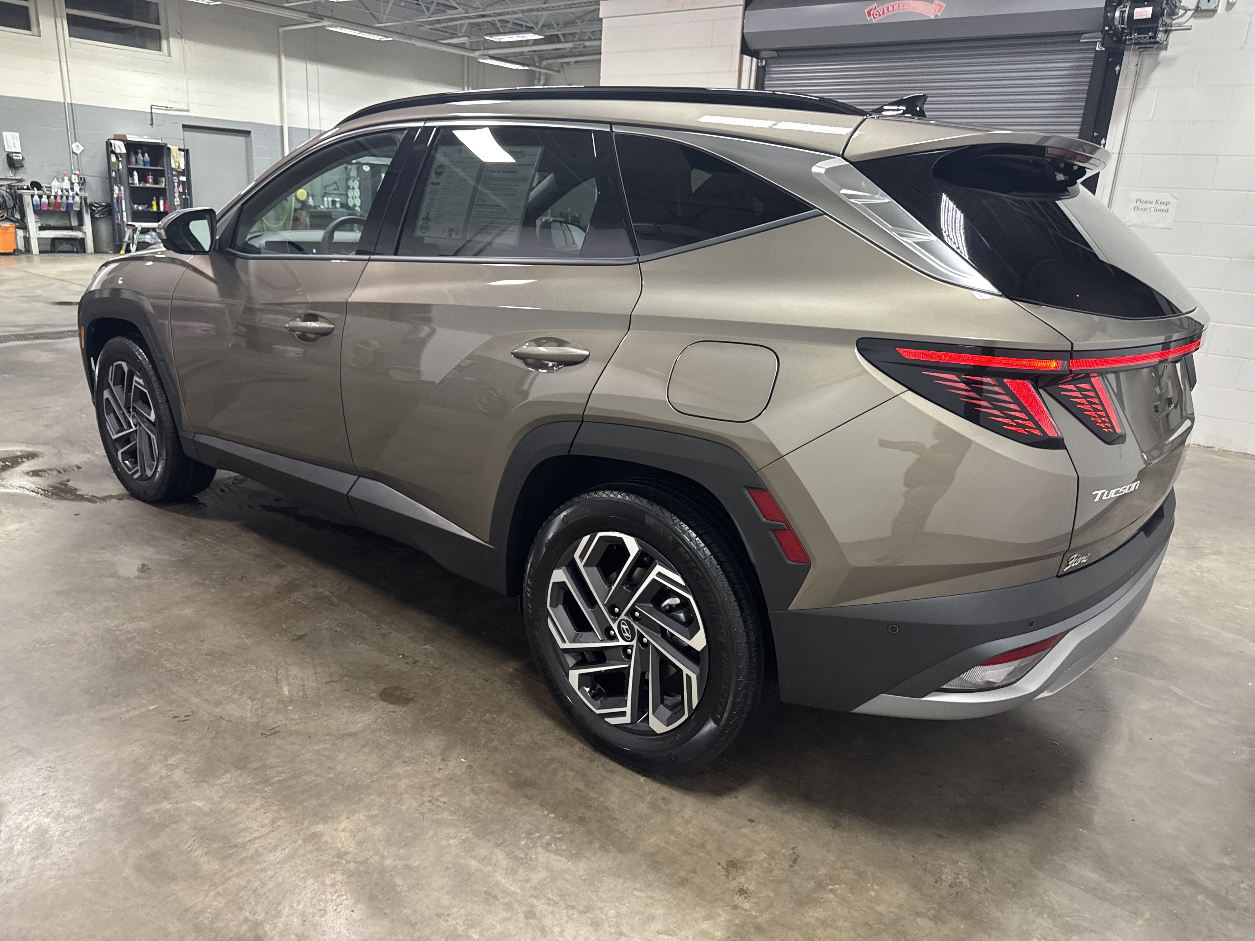 Used 2025 Hyundai Tucson Limited image 5