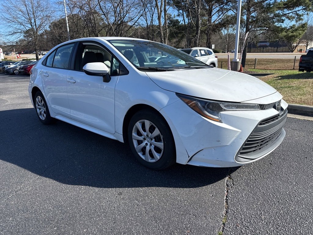 Used 2023 Toyota Corolla LE image 7