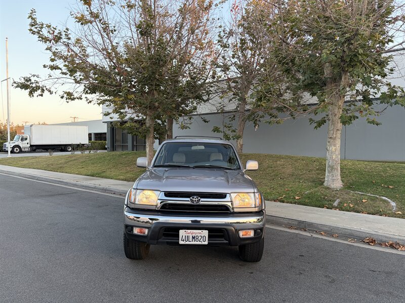 Used 2001 Toyota 4Runner SR5 w/ Upgrade Value Pkg 3 RWD image 3