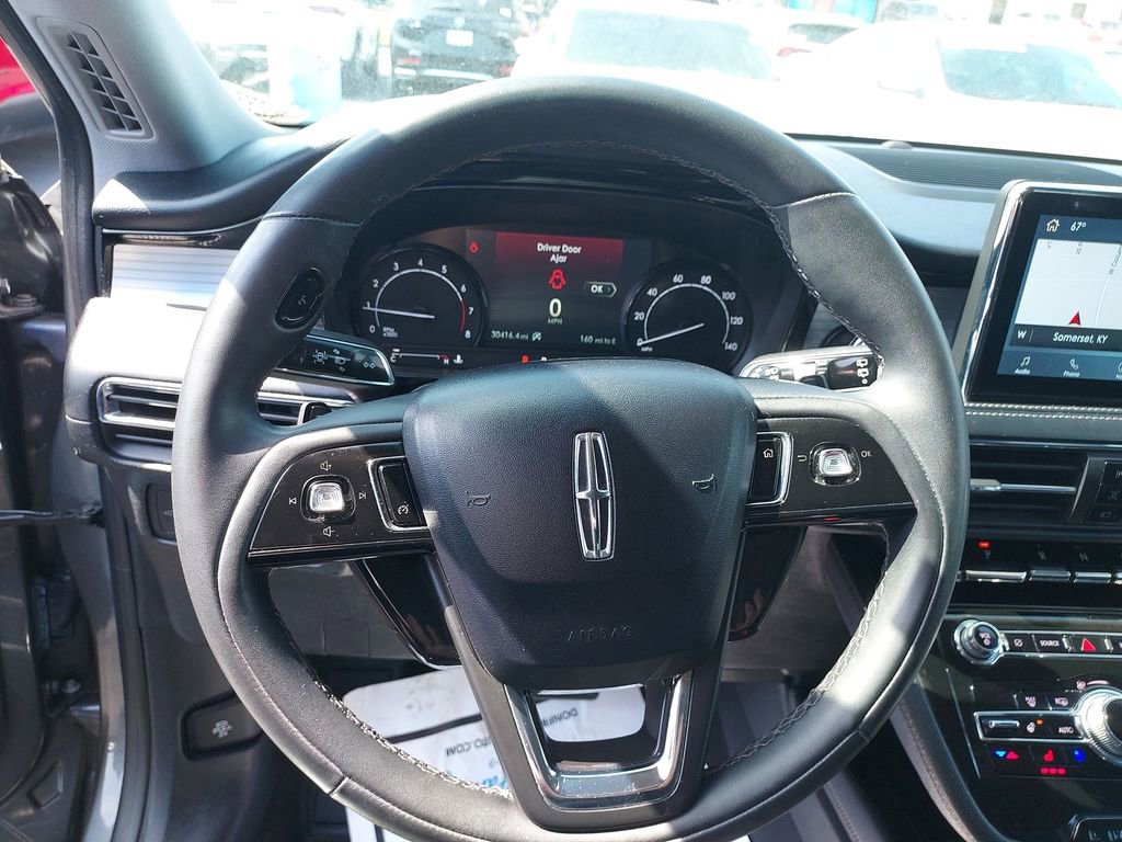 Used 2022 Lincoln Corsair AWD w/ Equipment Group 101A image 19