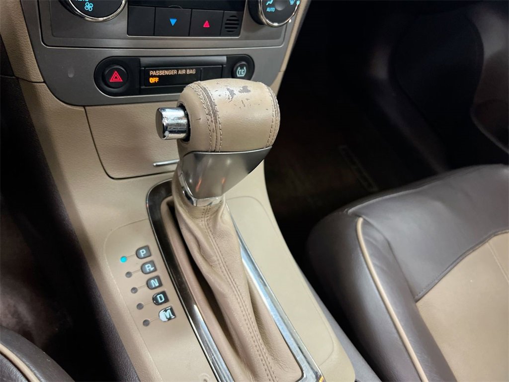 Used 2008 Chevrolet Malibu LTZ image 15