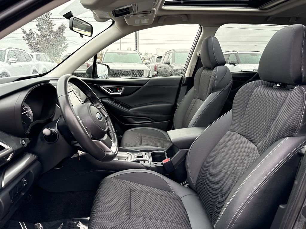 Used 2019 Subaru Forester Premium w/ All-Weather Package image 18